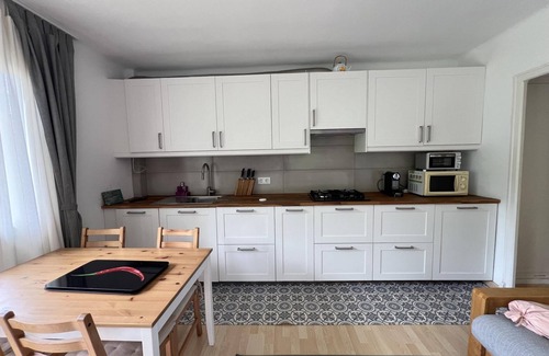 Sa Riera Apartamento | Apartamento a 300 M de la Playa de Sa Riera, Begur,