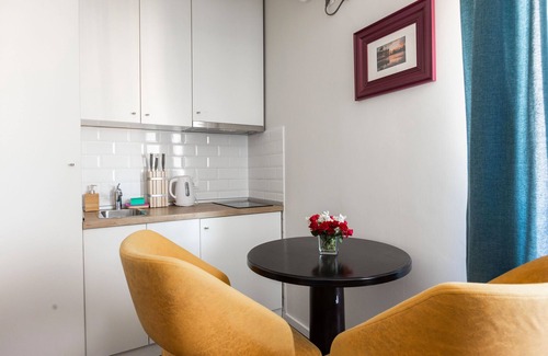 Stari Grad Apartamento | Cozy apartment at Skadarlija bohemian quarter.