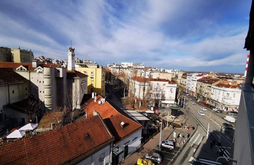 Stari Grad Apartamento | Cozy apartment at Skadarlija bohemian quarter.