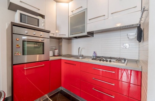 Castelletto Apartamento | Solferino Modern Apartment x4 Villa Gruber