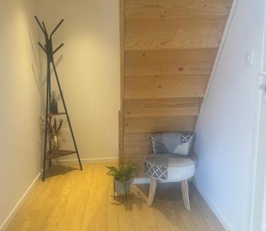 Neuville-les-Dames Apartamento | Cozy apartment