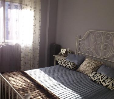 Doctor Barraquer-Grupo Renfe-Policlinico Apartamento | Cozy apartment & free parking