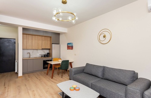 mtatsminda Apartamento | Cozy apartment
