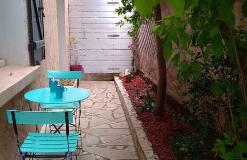 Toulon Apartamento | Acogedor apartamento en una zona tranquila de Toulon.