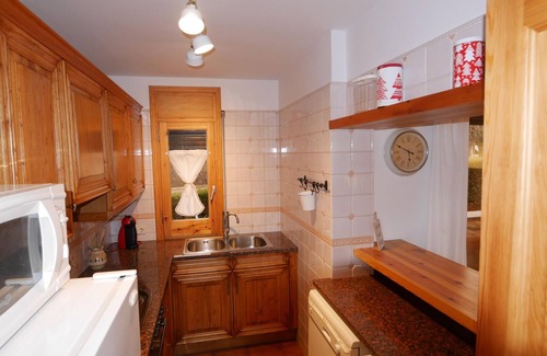 Alp Apartamento | Cozy Apartment in Alp