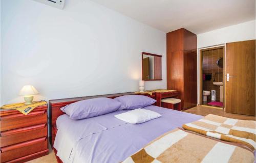 Barbat na Rabu Apartamento | Cozy Apartment In Barbat With Wifi