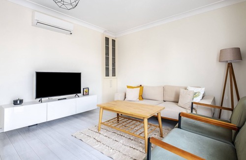Bostanci Apartamento | Cozy Apartment in Bostanci, Kadikoy