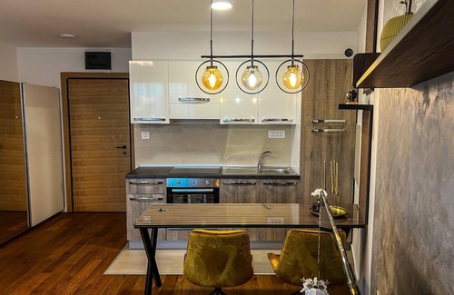 Novi Sad Apartamento | Cozy apartment in charming Novi Sad with AC