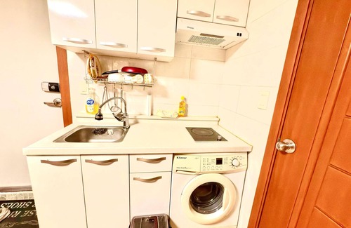 Jangchung-dong Apartamento | Cozy apartment in enchanting Seoul with AC, WiFi, heating, Kitched, TV, etc