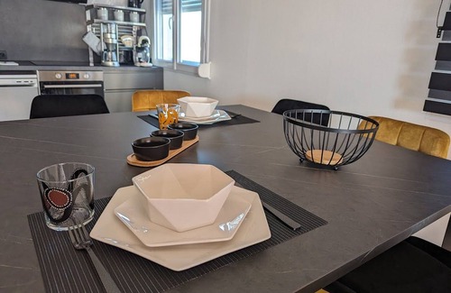 Epinal Apartamento | Apartamento acogedor en Épinal, 2 habitaciones, wifi, aparcamiento, se acepta perro pequeño
