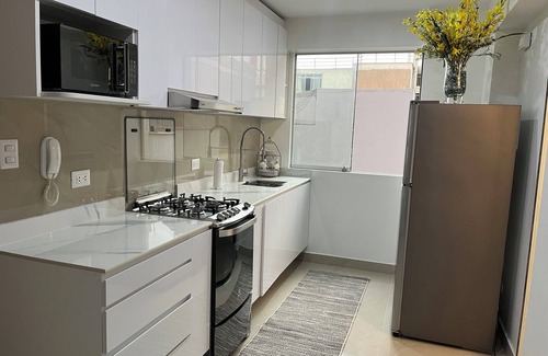 Lince Apartamento | Cozy Apartment in Jesus Maria