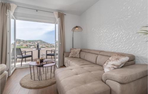 Klenovica Apartamento | Cozy Apartment In Klenovica With Wifi