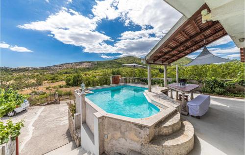 Labin Apartamento | Cozy Apartment In Labin With Wifi