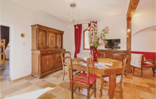 Les Salles-du-Gardon Apartamento | Cozy Apartment In Les Salles-Du-Gardon