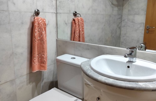 Ciudad Universitaria Apartamento | Cozy Apartment in Madrid Center/Near Bernabeu