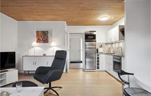 Middelfart Apartamento | Cozy Apartment In Middelfart With Wifi