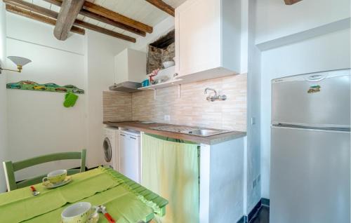 Recco Apartamento | Cozy Apartment In Recco With Wifi