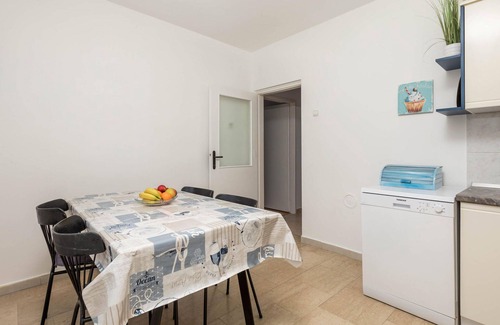 Sarsoni Apartamento | Acogedor apartamento en Rijeka con WiFi