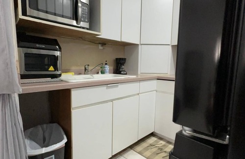 Colinas de Miramar Apartamento | Cozy Apartment in San Juan with light 24/7