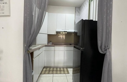 Colinas de Miramar Apartamento | Cozy Apartment in San Juan with light 24/7