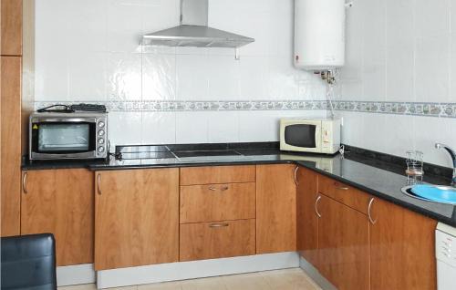 Monte Apartamento | Cozy Apartment In Santander With Kitchen