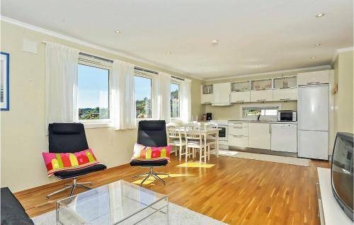 Fyllingsdalen Apartamento | Cozy Apartment In Straumsgrend