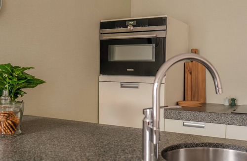 Binnensingelgebied Apartamento | Cozy apartment in the heart of Enschede with everything within walking distance