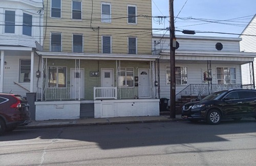Mahanoy City Casa | Cozy apartment in Mahanoy City, PA - near Locust Lake, Hazleton and Pottsville
