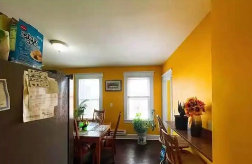 Waterbury Casa | Cozy apartment in Waterbury