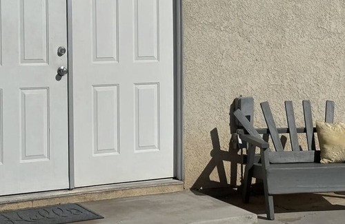 Apple Valley Apartamento | Cozy Apartment located centrally between Los Angeles and Las Vegas!