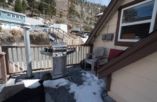 June Lake Apartamento | Apartamento situado encima de Rainbow Ridge