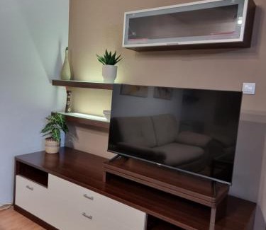 North Macedonia Apartamento | Cozy Apartment