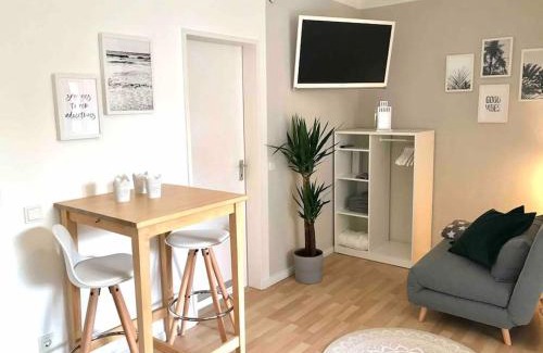 Ricklingen Apartamento | Cozy Apartment near Maschsee, balcony, gardenview