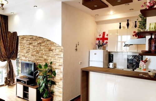 Tbilisi City Centre Apartamento | Cozy apartment near the metro Liberty Square