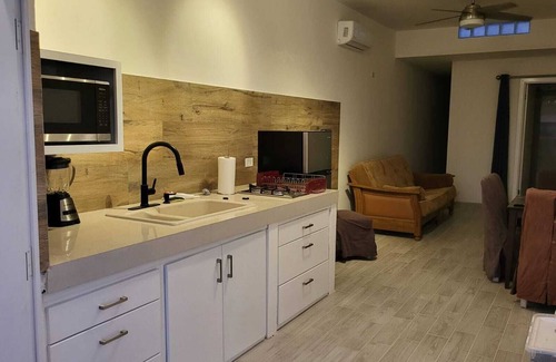 Bahia Kino Apartamento | Cozy apartment on the beach with view of the Sea of Cortez.