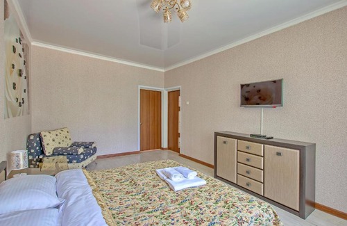Almaty Apartamento | Cozy apartment on Rozybakiev 145. Atakent