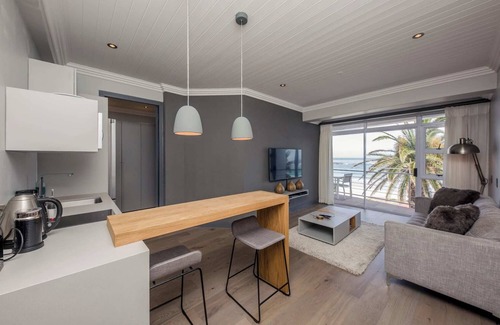 Camps Bay Apartamento | Seasonsfind - The Bay