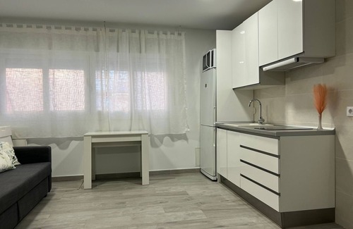El Pilar Apartamento | Cozy Apartment up to 6 persons 3 min to Metro