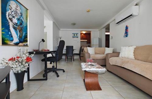 St.Bran's Burg Apartamento | Cozy Apartment w/Ocean View, Pool & Beach Access