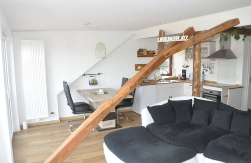 Borler Apartamento | Acogedor apartamento con una vista fantástica sobre el valle y los prados de caballos.