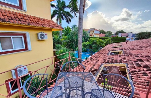 Colonia Independencia Apartamento | Cozy Apartment with Balcony and Pool