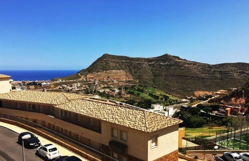 La Envia Apartamento | Acogedor apartamento con hermosas vistas para 2-4 personas.