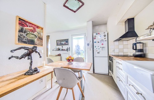 Begles Apartamento | Acogedor apartamento con terraza cubierta y aparcamiento gratuito en Bègles