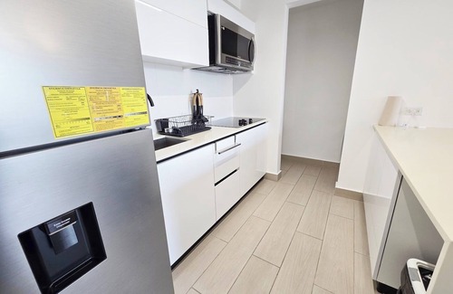 San Francisco Apartamento | Cozy Apartment with Free Parking Coworking