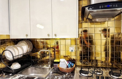 Bahria Town Apartamento | Cozy Apartment with King Bed,
