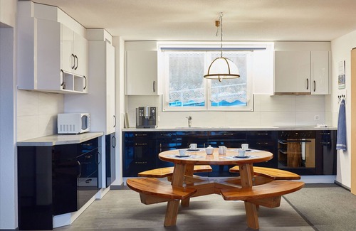 Emmetten Apartamento | Acogedor apartamento familiar para hasta 6 personas con vistas panorámicas