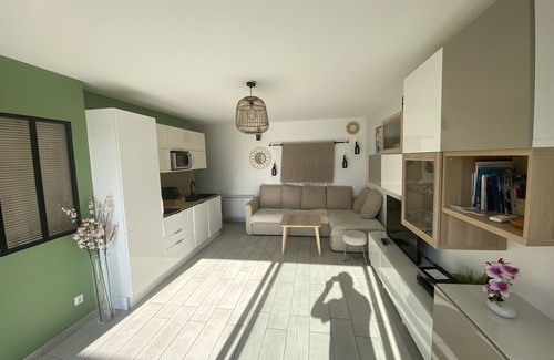 La Bocca Nord Apartamento | Cozy apartment with sea view, swimming pool, tennis and golf