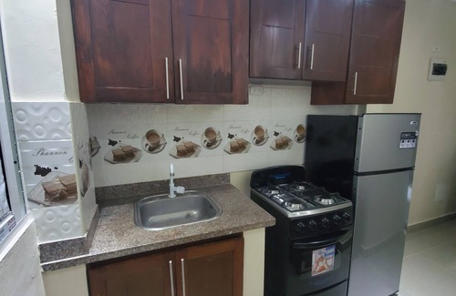 Tropical del Este Apartamento | D3C acogedor Apt. a 10 minutos del aeropuerto