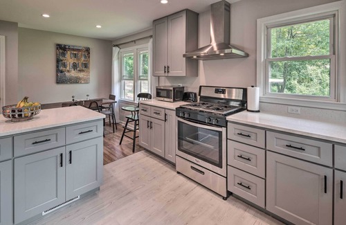 Skyland Cabaña | Cozy Arden Cottage, 2 Mi to Lake Julian Park!