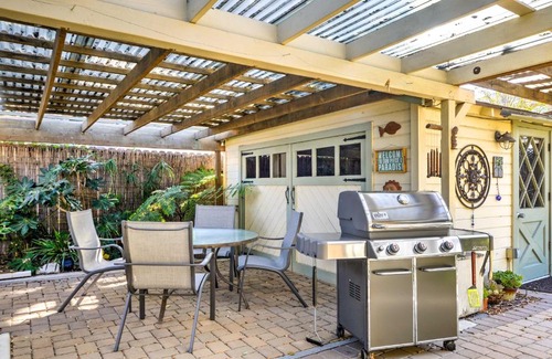 Arroyo Grande Casa | Cozy Arroyo Grande Cottage with Patio and Grill!